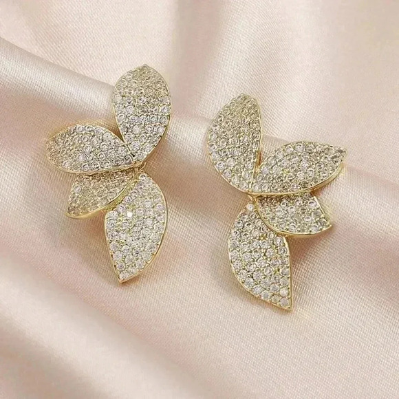 Women's Rakol Elegant Copper Irregular-Shaped Earrings - Picture 13 of 14